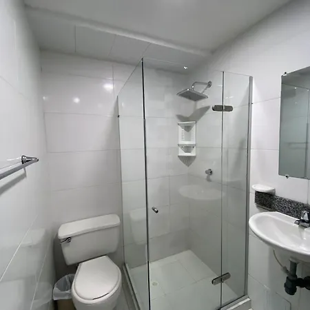 Habitación en casa particular Blue Diamond House