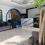 Hotel Blue Diamond House